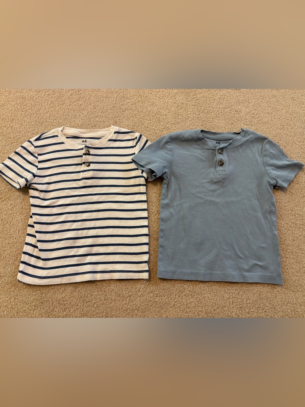 2 H&M Kids Short Sleeve Henley Tees Size 3/4T
